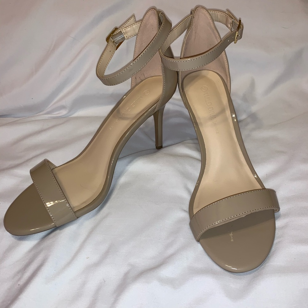 Wild Diva Nude Heel - Never Been Worn